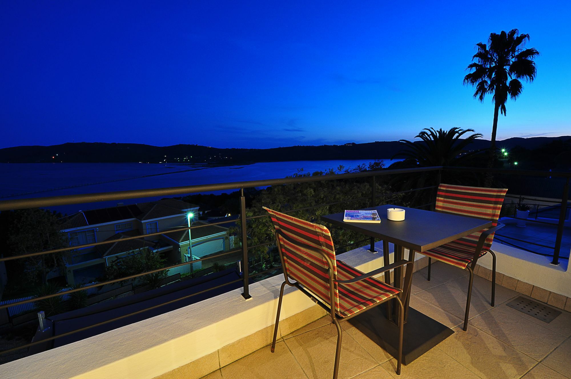 Villa Afrikana Guest Suites By Knysna Paradise Collection Екстер'єр фото