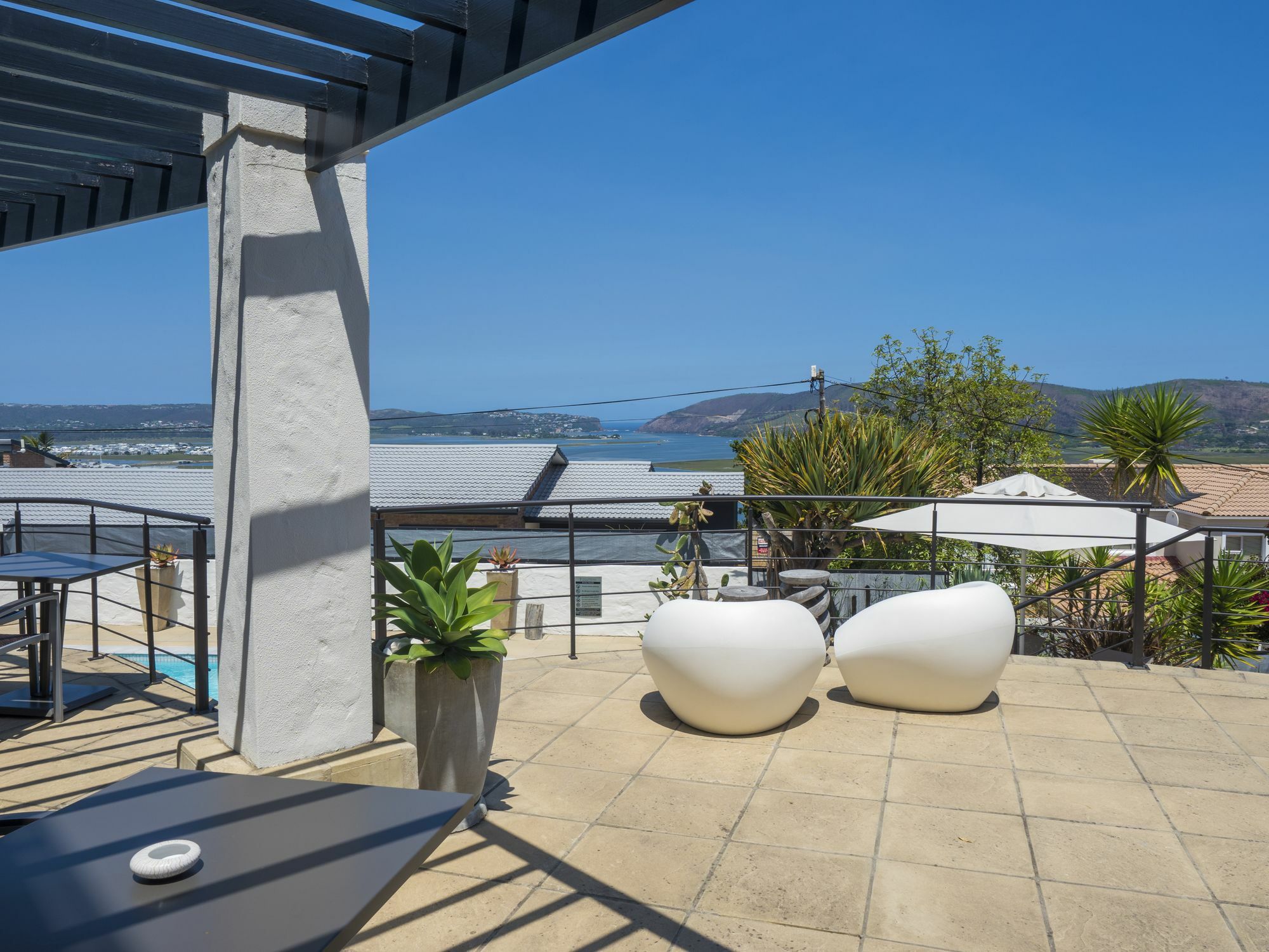 Villa Afrikana Guest Suites By Knysna Paradise Collection Екстер'єр фото